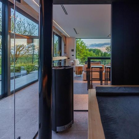Holiday Home L'O Reine - With Luxury Wellness Sint-Pieters-Leeuw المظهر الخارجي الصورة