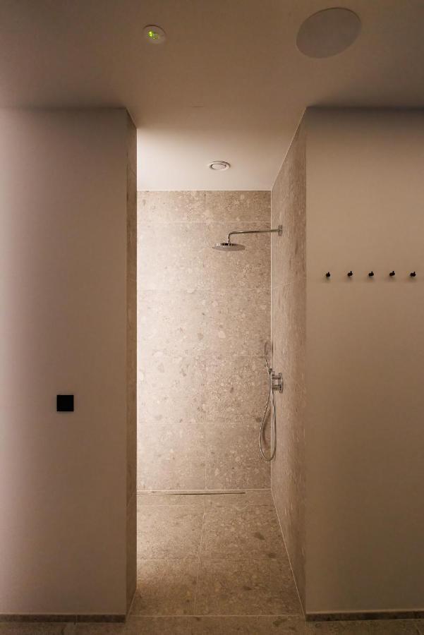 Holiday Home L'O Reine - With Luxury Wellness Sint-Pieters-Leeuw المظهر الخارجي الصورة